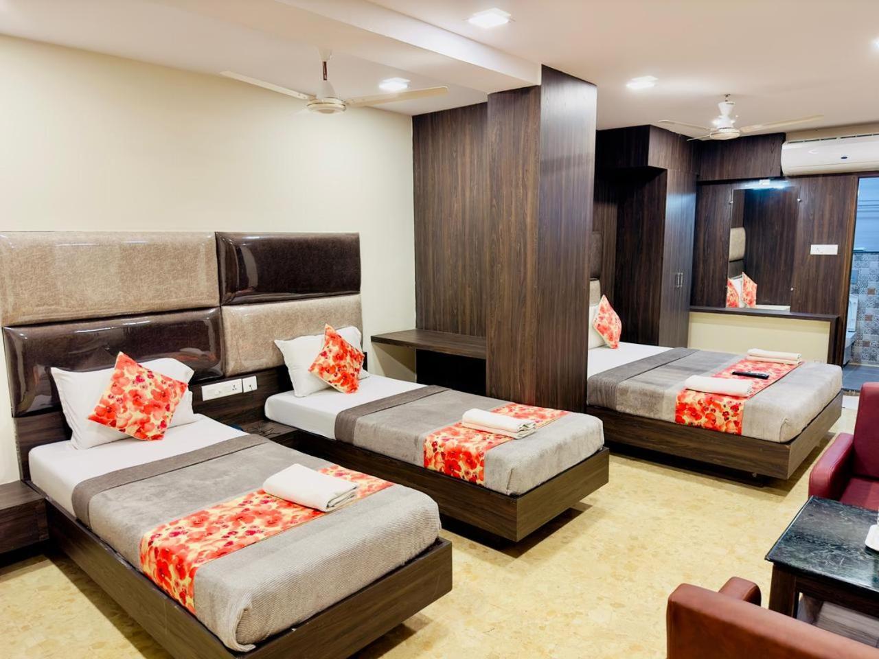 Sheraton Grande At Puratchi Thalaivar Dr Mgr Central Railway Station Madras Buitenkant foto