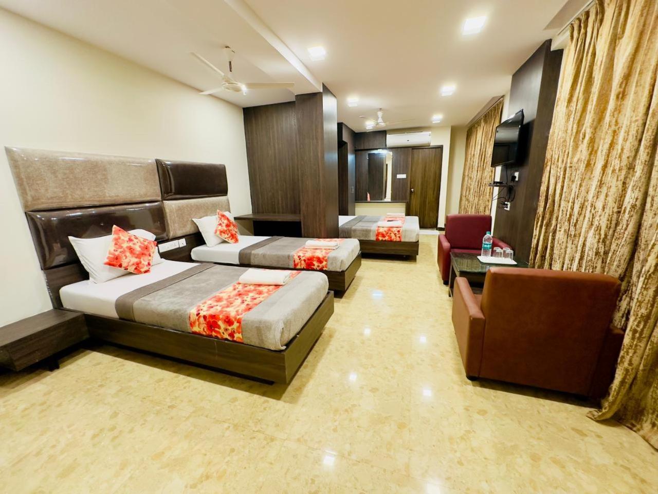 Sheraton Grande At Puratchi Thalaivar Dr Mgr Central Railway Station Madras Buitenkant foto